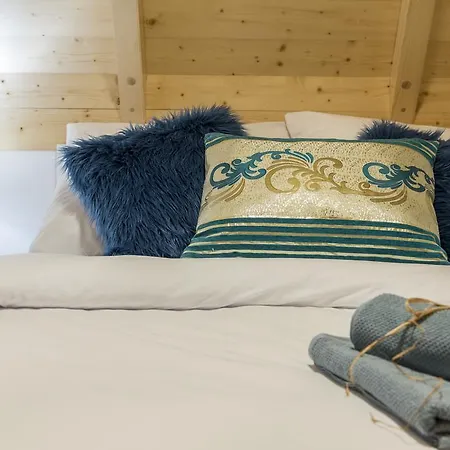 펜션 Pod Wierzbami 포로닌