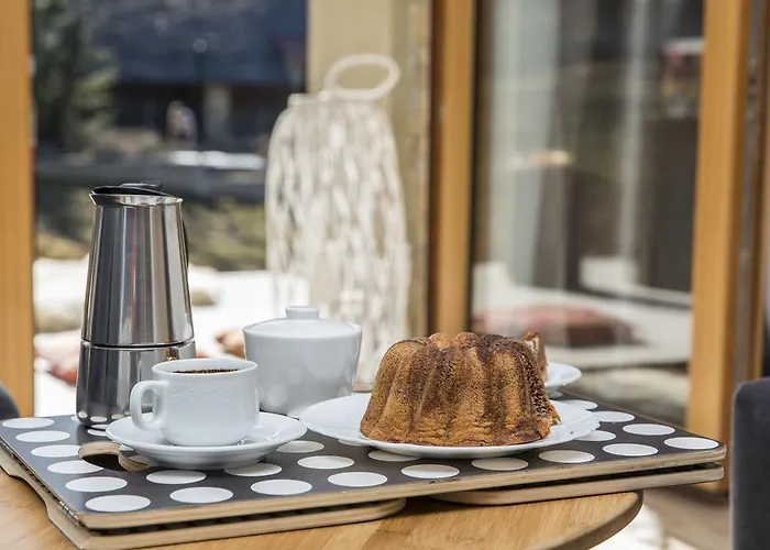 Pod Wierzbami * פורונין